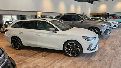 CUPRA Leon ST 2.0 TSI VZ — Break sportif 333 ch, tous terrains, quasi neuf — Thumbnail 7