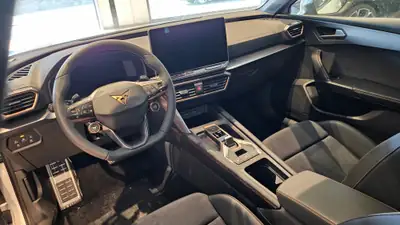 CUPRA Leon ST 2.0 TSI VZ — Break sportif 333 ch, tous terrains, quasi neuf — Thumbnail 24