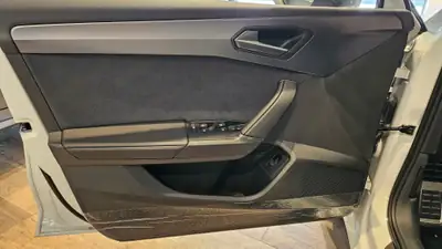 CUPRA Leon ST 2.0 TSI VZ — Break sportif 333 ch, tous terrains, quasi neuf — Thumbnail 25
