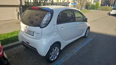 Citroën C-Zéro Séduction — Électrique urbain, kilométrage minime et sans sinistre — detail