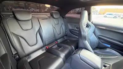 Audi RS5 Coupé 4.2 FSI — 450 ch, performances extrêmes et élégance intemporelle — Detail