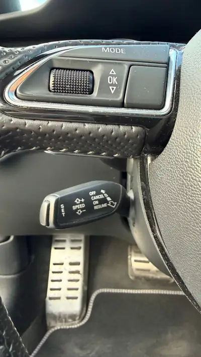 Audi RS5 Coupé 4.2 FSI — 450 ch, performances extrêmes et élégance intemporelle — Miniatur 10