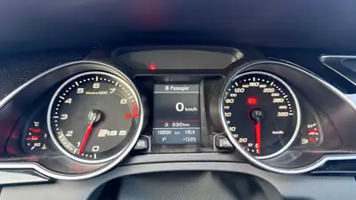 Audi RS5 Coupé 4.2 FSI — 450 ch, performances extrêmes et élégance intemporelle — Miniatur 12