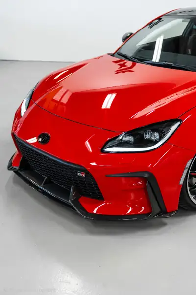 Toyota GR 86 2.4 Turbo Sport+ — Sportive pure, 350 ch et seulement 13'000 km — Miniature 19