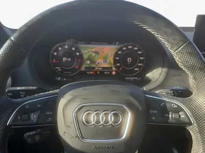 Audi Q2 35 TFSI S line — Compact premium affûté, équipements haut de gamme — Miniatura 12