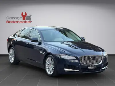 Jaguar XF 30d Portfolio — Diesel performant, sans accident, équipement premium — detail