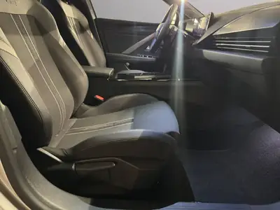 Opel Astra 54 kWh Swiss Plus 2024 — Berline électrique 155 ch, 14 000 km seulement — Miniatur 11