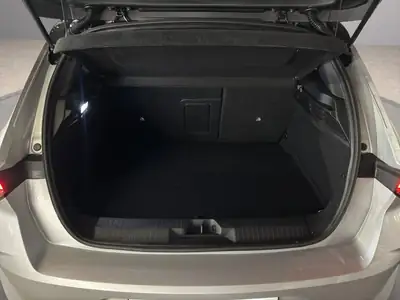 Opel Astra 54 kWh Swiss Plus 2024 — Berline électrique 155 ch, 14 000 km seulement — Miniatur 12