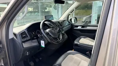 VW T6 Multivan 2.0 Bi-TDI Highline 4Motion — Minibus 7 places, traction intégrale, sans sinistre — Innenraum