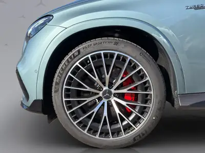 Mercedes-Benz GLC 43 AMG Executive Edition — SUV haute performance, 435 ch et technologie 4MATIC — Miniatur 22