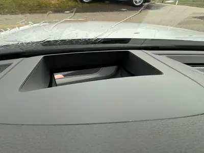 Audi A5 Coupé 2.0 TFSI Sport quattro - Performance et élégance réunies — Thumbnail 14