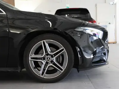 Mercedes-Benz A 180 AMG Line — Berline compacte premium, seulement 34'000 km — detail