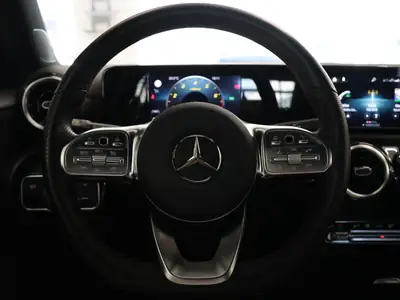 Mercedes-Benz A 180 AMG Line — Berline compacte premium, seulement 34'000 km — Thumbnail 10