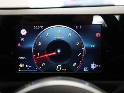 Mercedes-Benz A 180 AMG Line — Berline compacte premium, seulement 34'000 km — Thumbnail 12
