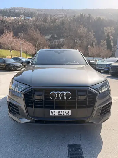 Audi Q8 50 TDI Quattro — SUV coupé premium, 286 ch, 108'000 km seulement — Seitenansicht