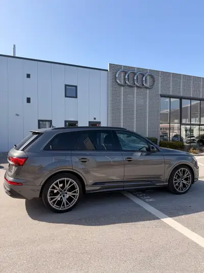 Audi Q8 50 TDI Quattro — SUV coupé premium, 286 ch, 108'000 km seulement — Außenansicht