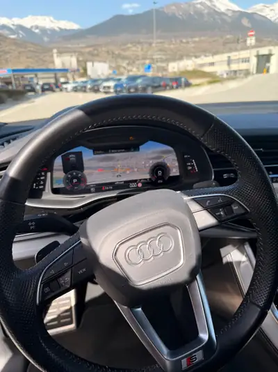 Audi Q8 50 TDI Quattro — SUV coupé premium, 286 ch, 108'000 km seulement — Innenraum