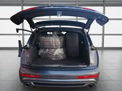 Audi Q7 3.0 TDI quattro — SUV 7 places robuste, entretien complet, occasion fiable — Miniatura 11