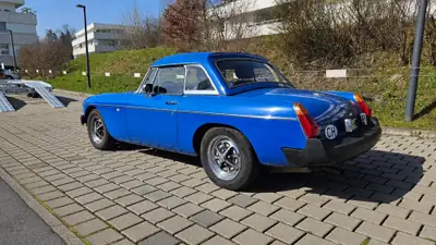 MG MGB 1976 — Cabriolet britannique légendaire, 45'000 km seulement — tableau de bord
