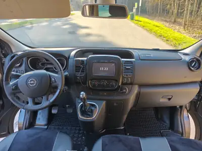 Opel Vivaro 1.6 CDTI Combi+ — Monospace 9 places fiable, entretien complet — Miniatura 8
