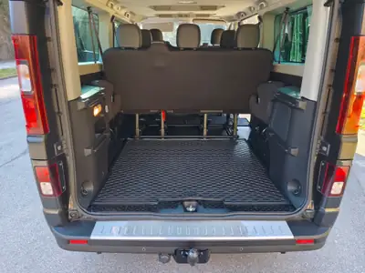 Opel Vivaro 1.6 CDTI Combi+ — Monospace 9 places fiable, entretien complet — Miniatura 10