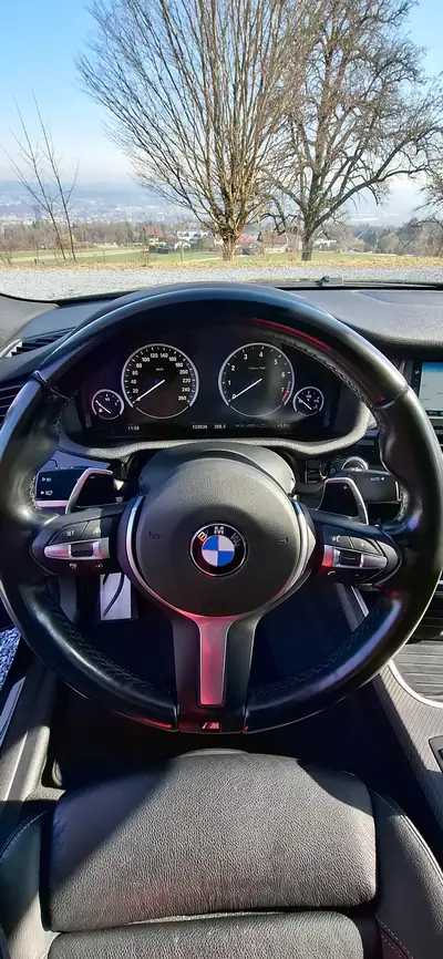 BMW X4 M40i Steptronic — Coupé sportif AWD, 360 ch et design premium — Miniature 9