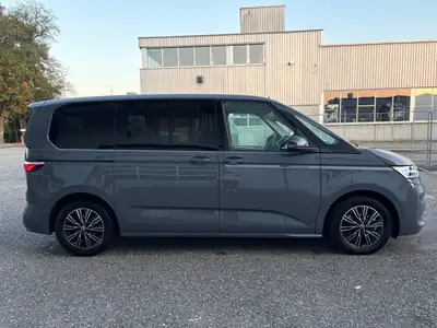 VW T7 Multivan 1.4 eHybrid Liberty — Monospace hybride rechargeable, 60'000 km — arrière