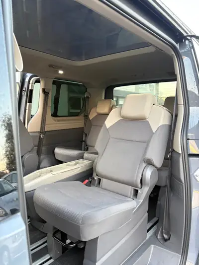 VW T7 Multivan 1.4 eHybrid Liberty — Monospace hybride rechargeable, 60'000 km — Miniature 11