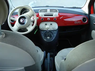 Fiat 500 1.3 JTD Lounge — Citadine iconique diesel, économe et fiable — détail