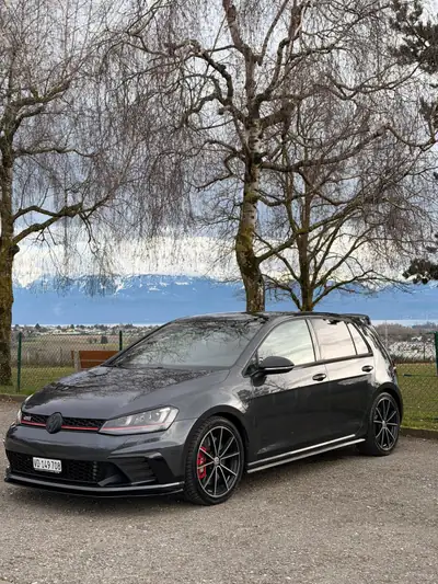 VW Golf 2.0 TSI GTI Clubsport DSG — Sportive haute performance, 150'000 km, sans accident — vue extérieure