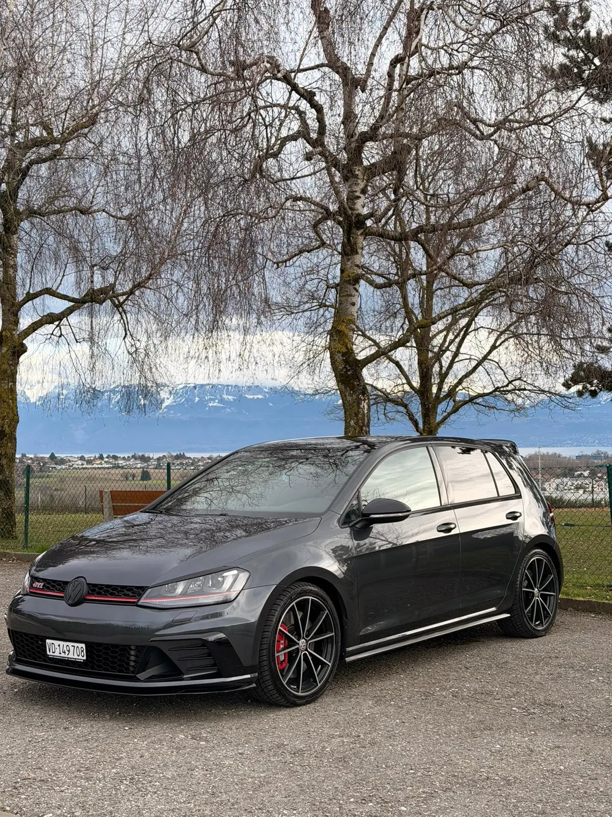 VW Golf 2.0 TSI GTI Clubsport DSG — Sportive haute performance, 150'000 km, sans accident — vue extérieure