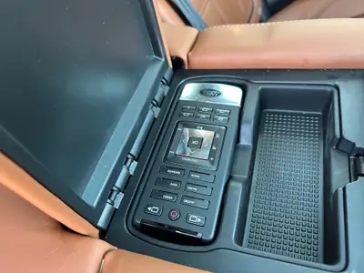Range Rover Sport SDV8 Autobiography — SUV prestige diesel, entretien récent — Miniatur 14