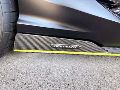 Lamborghini Revuelto 2025 — Hypercar hybride Ad Personam, carbone intégral et très faible kilométrage — Miniatur 14