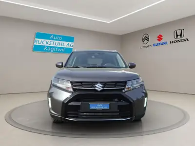 Suzuki Vitara 1.4 T Sakura Hybrid 4x4 — SUV compact hybride, consommation optimisée — arrière