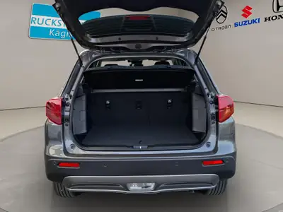 Suzuki Vitara 1.4 T Sakura Hybrid 4x4 — SUV compact hybride, consommation optimisée — Miniature 11