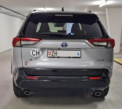 Toyota RAV-4 2.5 PHEV Platinum — Hybride rechargeable 306 ch, 44'000 km seulement — Miniature 7