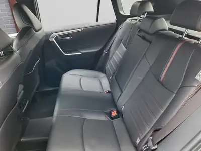 Toyota RAV-4 2.5 PHEV Platinum — Hybride rechargeable 306 ch, 44'000 km seulement — Miniature 11