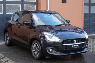 Suzuki Swift 1.2 Hybrid CVT — Citadine économe avec technologie MHEV et équipements premium — côté