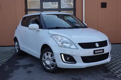 Suzuki Swift 1.2i 16V GL 4x4 — Citadine robuste et économique, 4x4 véritable — vue extérieure