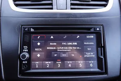 Suzuki Swift 1.2i 16V GL 4x4 — Citadine robuste et économique, 4x4 véritable — Miniature 19