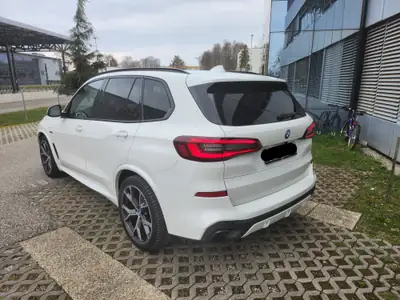BMW X5 45e 3.0 394 cv — Hybride rechargeable premium, 37 600 km seulement — tableau de bord