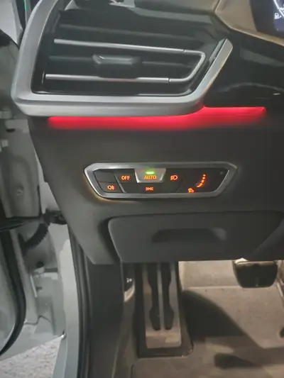 BMW X5 45e 3.0 394 cv — Hybride rechargeable premium, 37 600 km seulement — Miniature 19