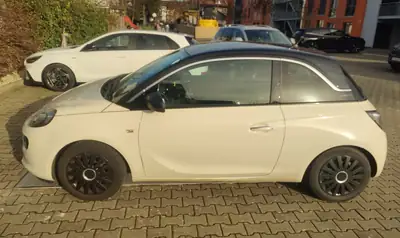 Opel Adam 1.0 ecoFLEX Turbo ROCKS — Citadine pétillante, entretien impeccable — intérieur