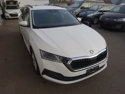 Skoda Octavia Combi 2.0 TDI DSG 4x4 — Polyvalence tout-terrain, 154 000 km — interior