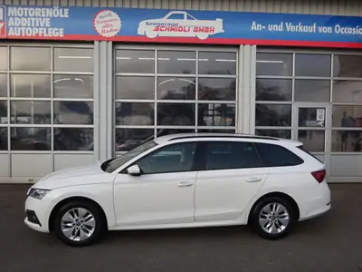 Skoda Octavia Combi 2.0 TDI DSG 4x4 — Polyvalence tout-terrain, 154 000 km — dashboard