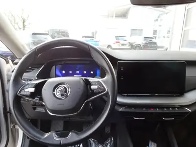 Skoda Octavia Combi 2.0 TDI DSG 4x4 — Polyvalence tout-terrain, 154 000 km — Thumbnail 9