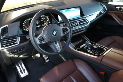 BMW X5 xDrive M50i — SUV premium 530 ch, transmission Steptronic, faible consommation — Thumbnail 7