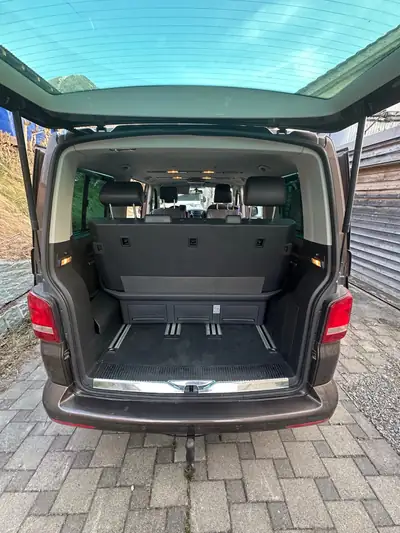 VW T5 Multivan 4Motion — Monospace 7 places, moteur diesel fiable et spacieux — dettaglio