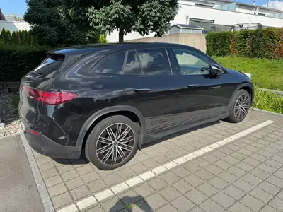 Mercedes-Benz EQE SUV 350 4Matic — Luxe électrique 292 ch, faible kilométrage — Seitenansicht