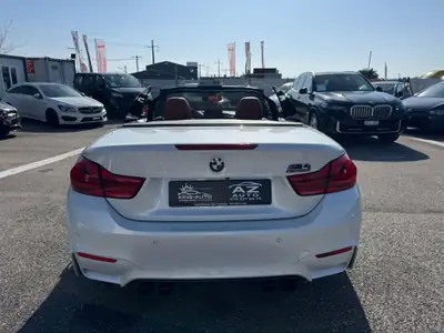 BMW M4 Cabriolet Competition DKG — Sportive découvrable, 450 ch et toit électrique — cruscotto